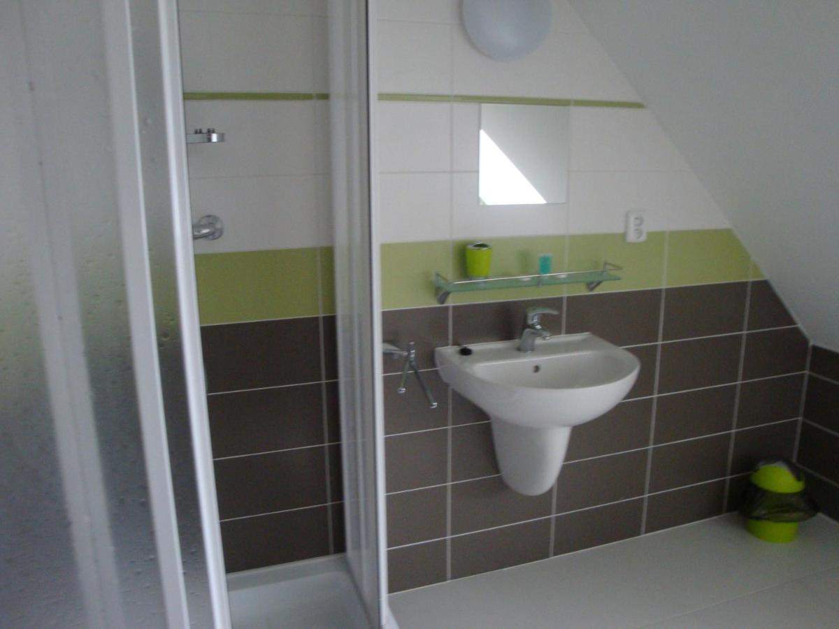 Lazne Evzenie Hotell Klášterec nad Ohří Rum bild